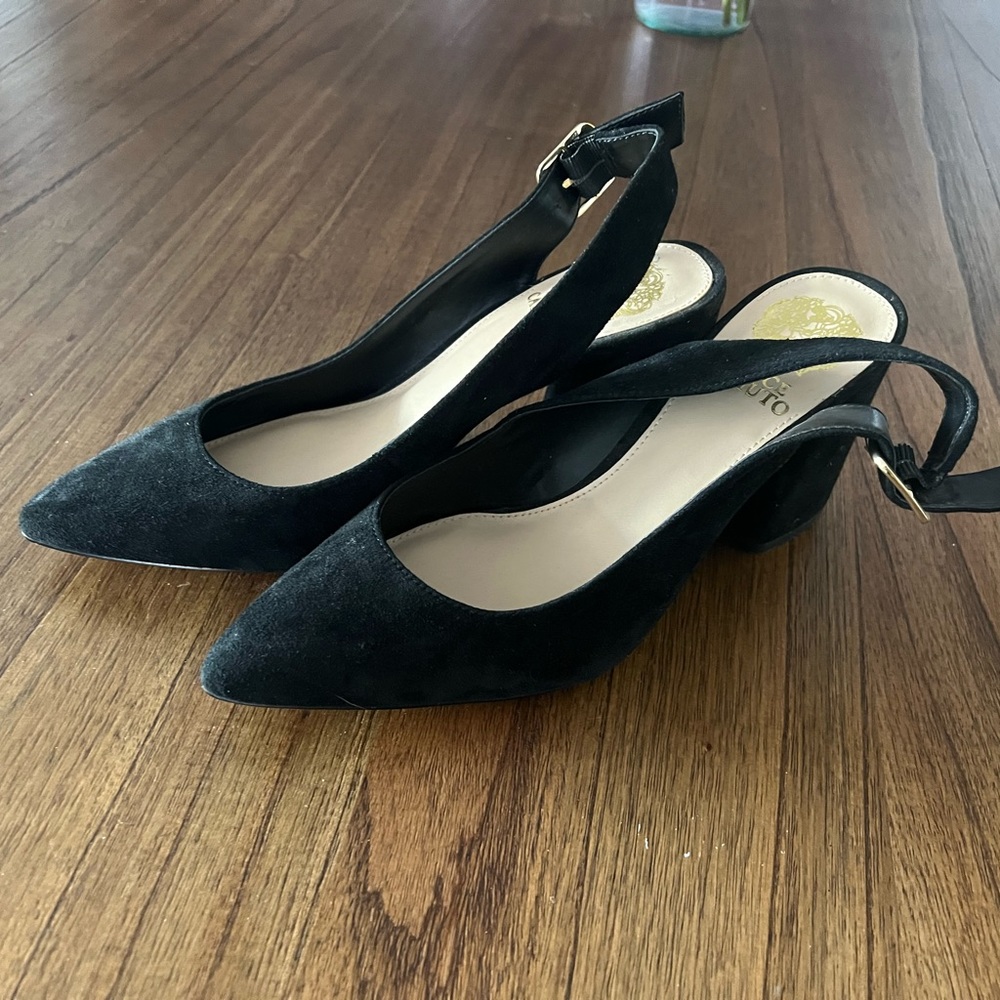 Vince Camuto Celvet Pumps 7.5 NEW